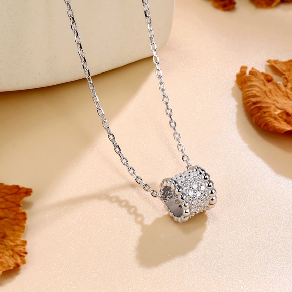 Sterling silver diamond necklace - Picture 7 of 9